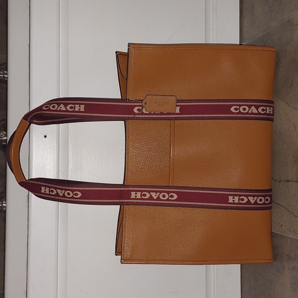 Womens Large Smith Tote Bag